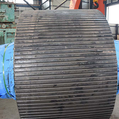 Welding wire surfacing grinding roller produced