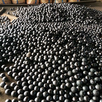 Low chromium steel ball