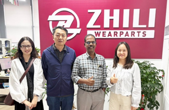 Australian Client Visits Factory for On-Site Inspection